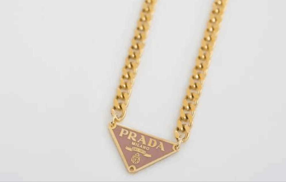 P Necklace Etereo