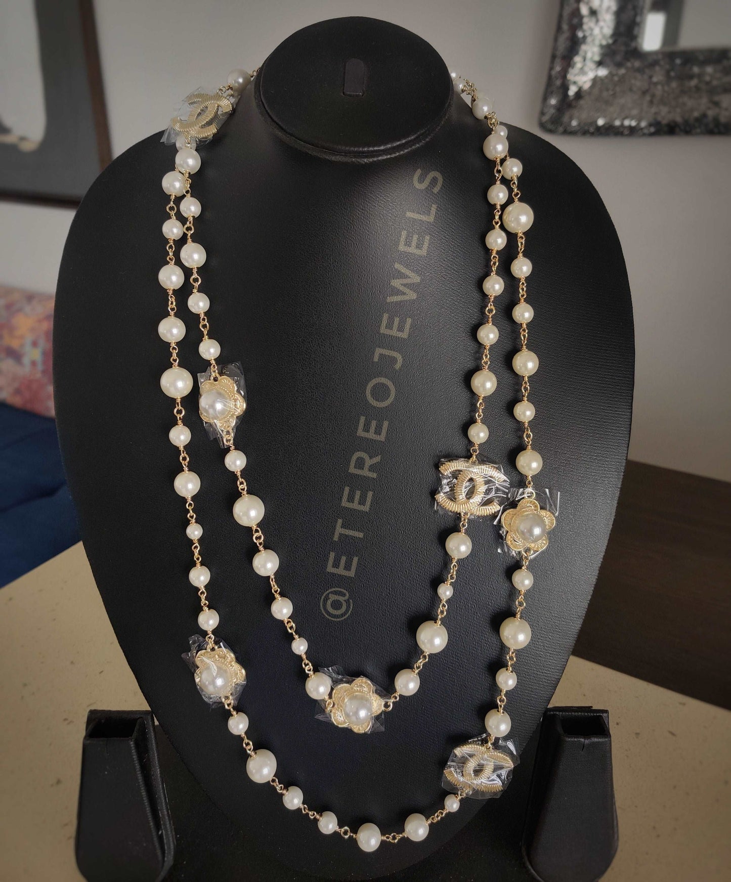 CC Pearl Necklace Etereo