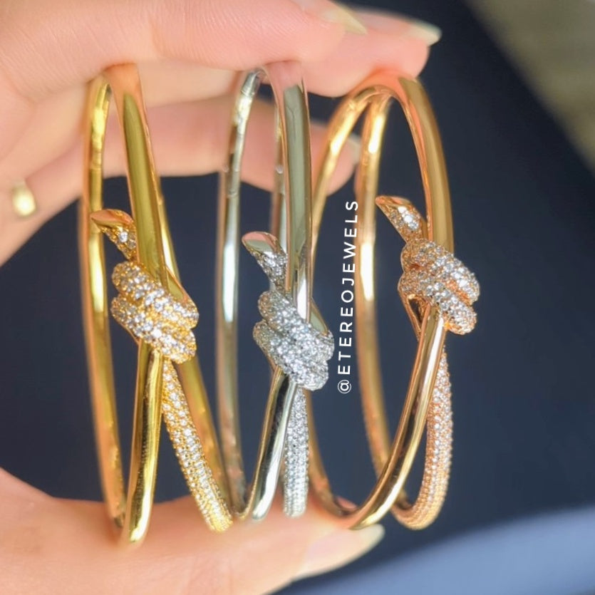 T Knot Bracelet Etereo
