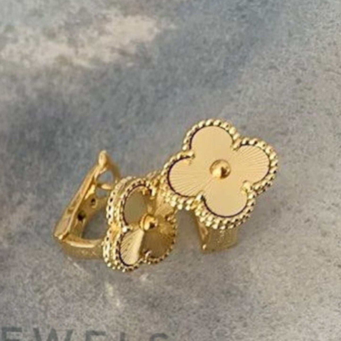 Silver Lining Jewellery Clover Earrings Etereo with clip Silver Lining Jewellery