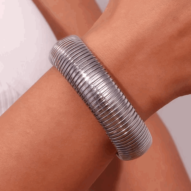 Silver Lining Jewellery 50%off Thick Strech Bracelets Silver Lining Jewellery 