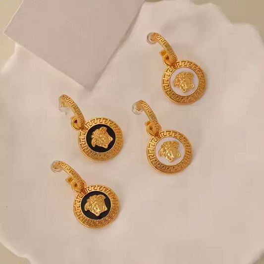 V Earrings Etereo