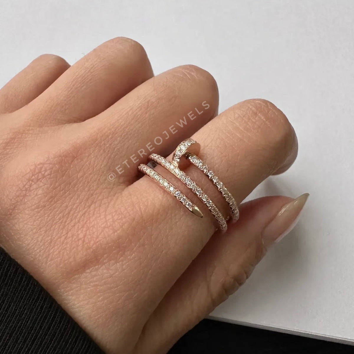Double Nail Ring Etereo