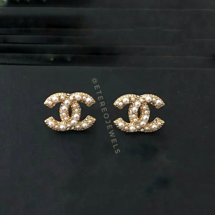 Cc Pearl Stud Etereo Earrings