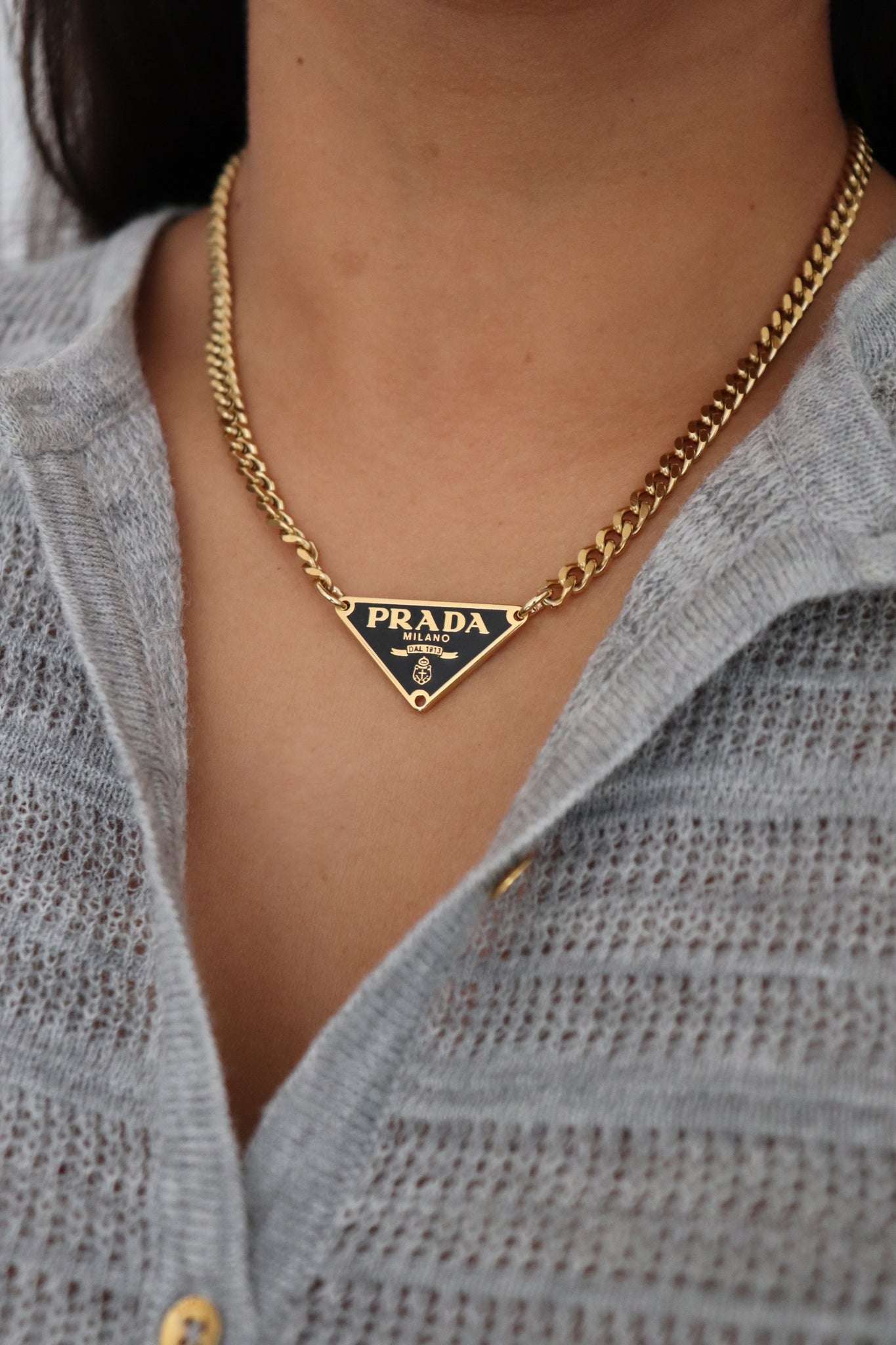 P Necklace Etereo