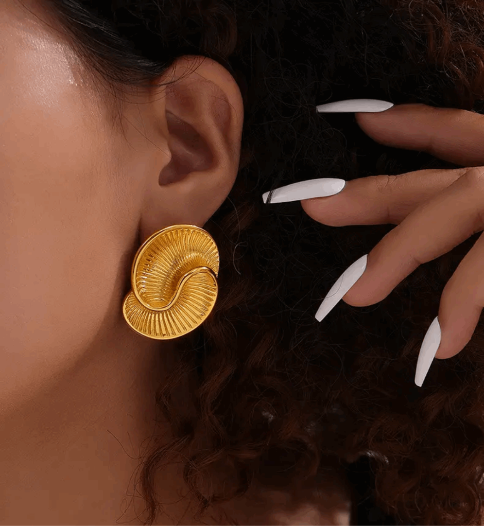 Swirl Gold Earrings