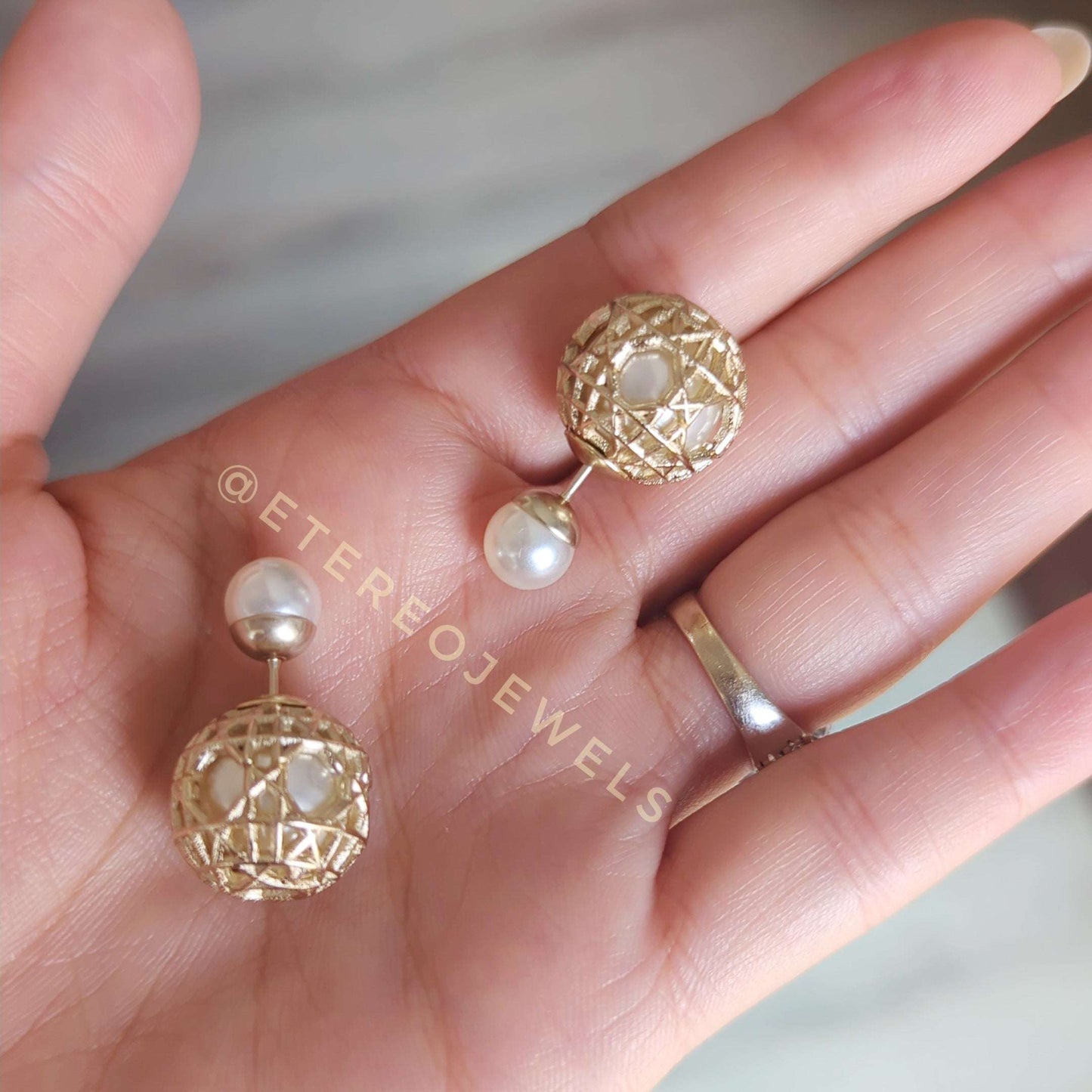 Cd Pearl Earrings Etereo