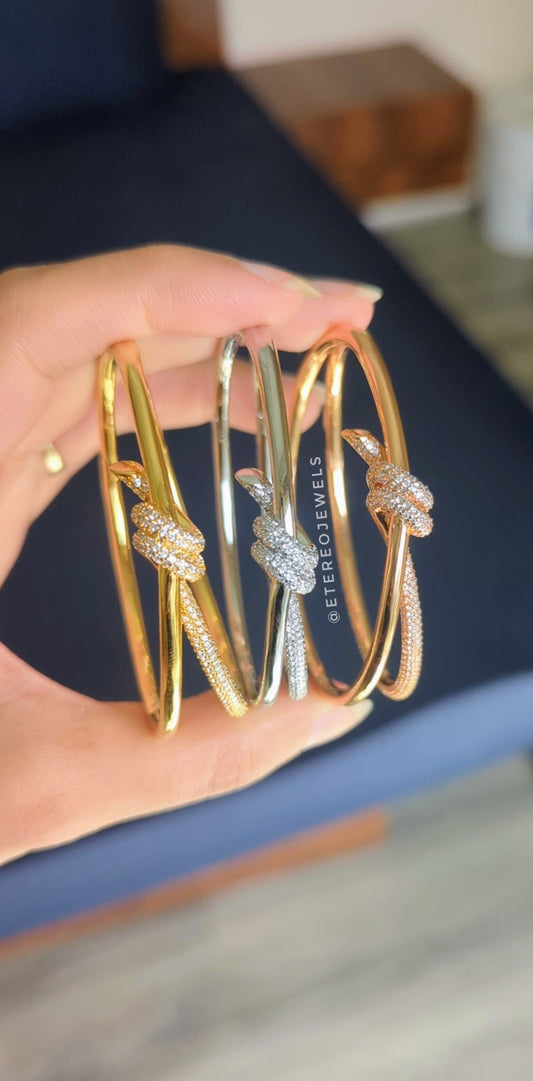 T Knot Bracelet Etereo