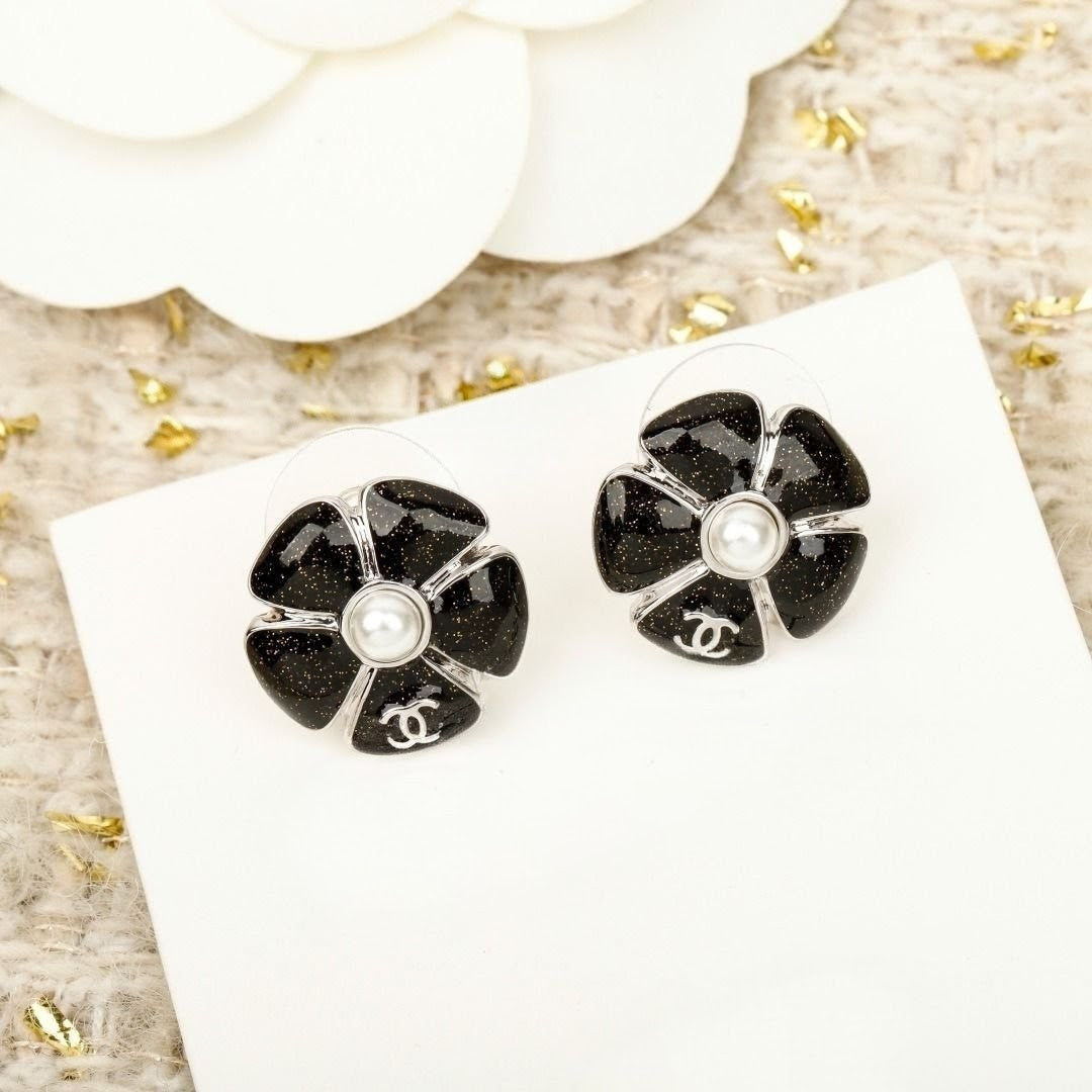 Cc Earrings Etereo