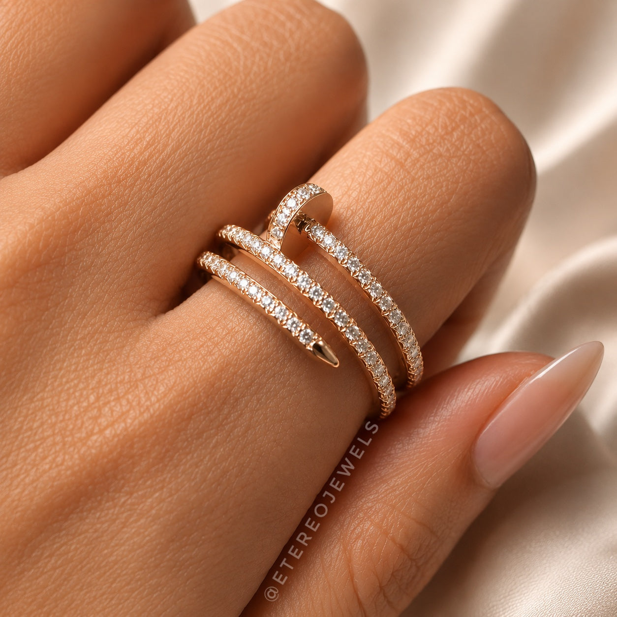 Double Nail Ring Etereo
