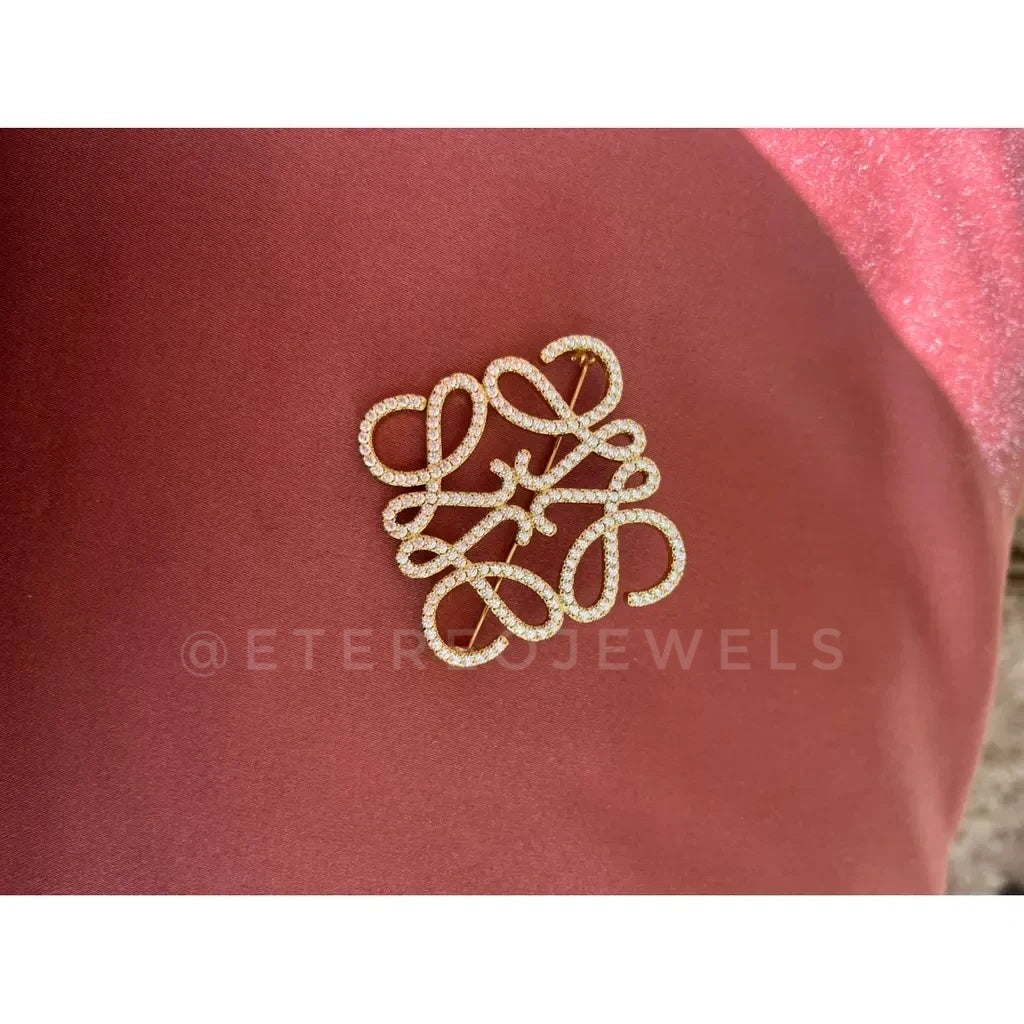 L Brooch Etereo